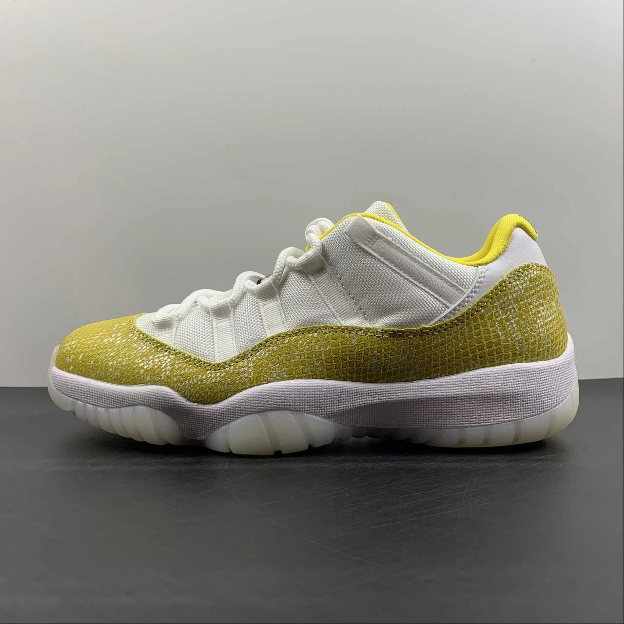 Air Jordan 11 Retro Low White Tour Yellow Sail Snakeskin AH7860-107 Ultralight Cushion Match Prep Layer