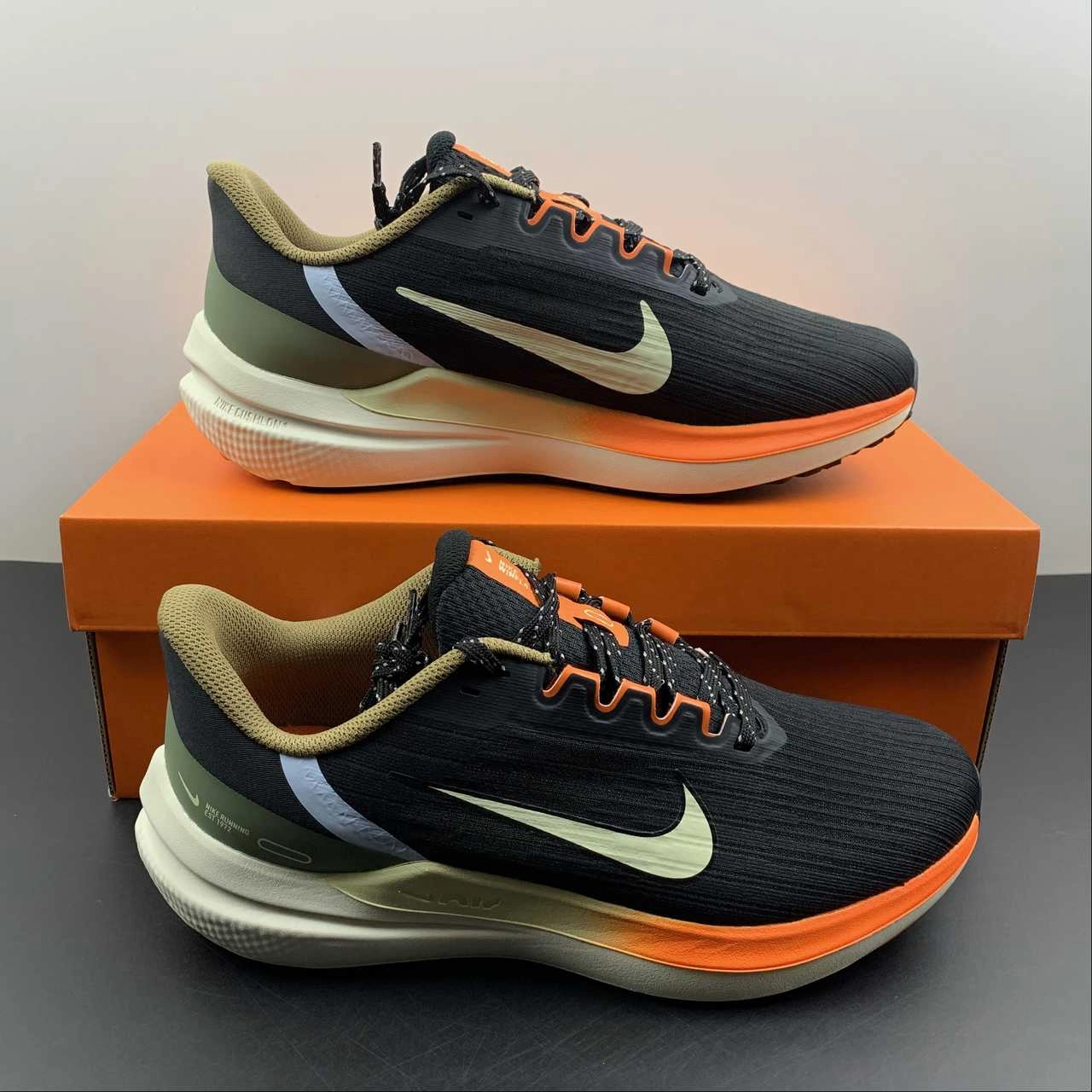 Performance Wear Strong Core Air Winflo 9 Black Alabaster-Coconut Milk DX6040-071