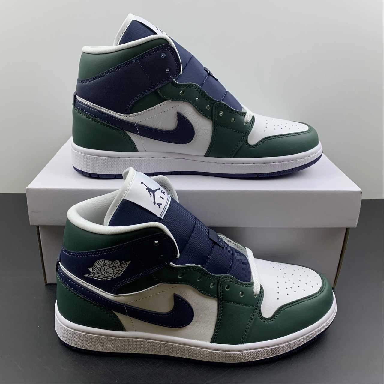 Air Jordan 1 Mid SE Noble Green Midnight Navy (2022) DZ5326-300 Run Control