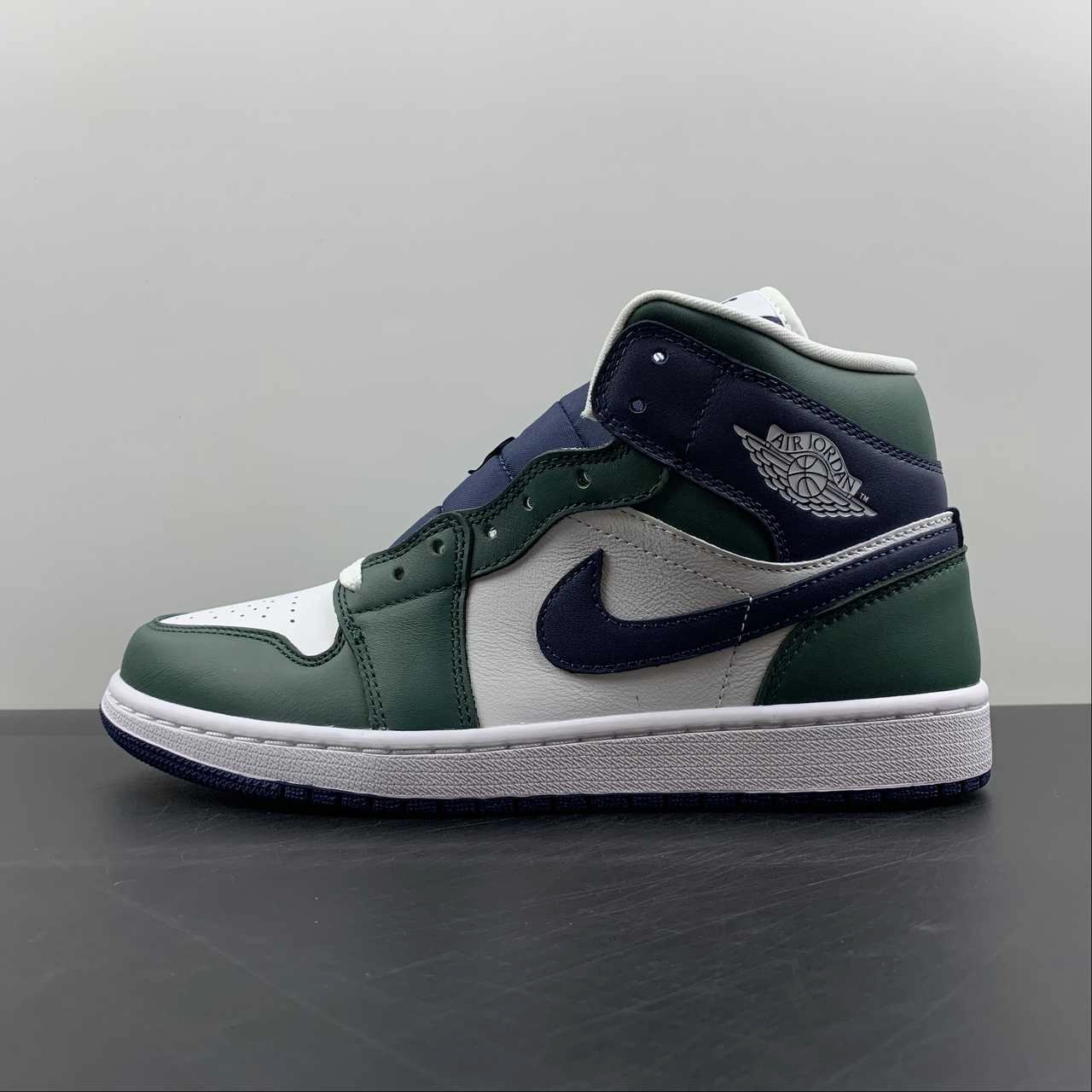 Hiking Shoes Adjustable Design Air Jordan 1 Mid SE Noble Green Midnight Navy (2022) DZ5326-300
