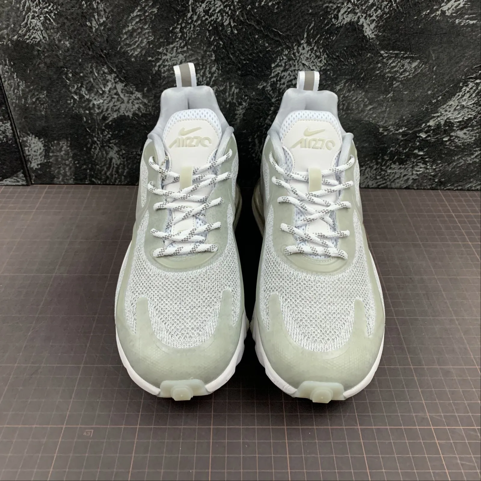 lycra - upper shoes Daily Jogging Air Max 270V2 Black Tech White Grey AO4971-106