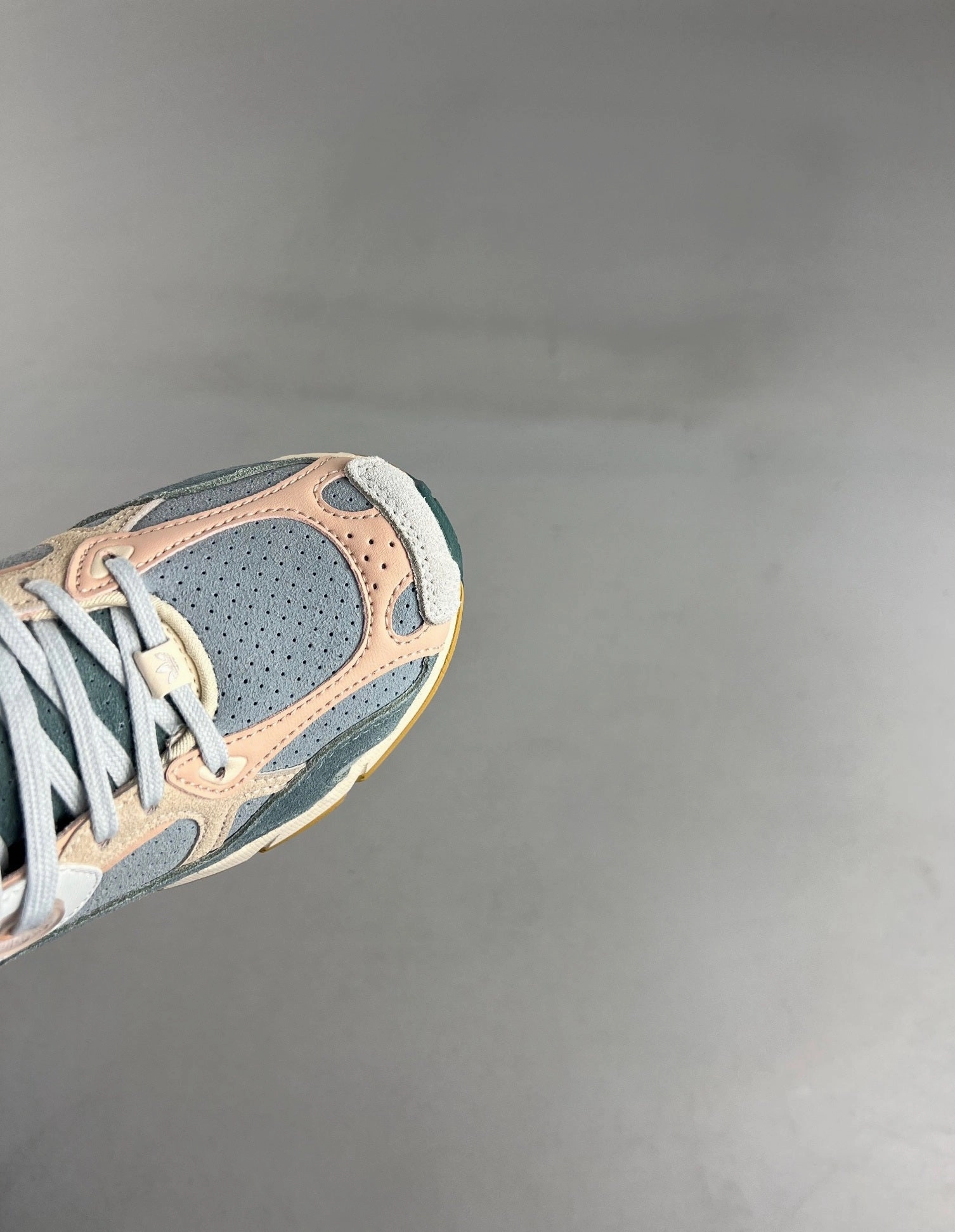 interval training running wear neoprene running shoes Adidas Astir ??Blue Tint Magic Grey?? GZ4339