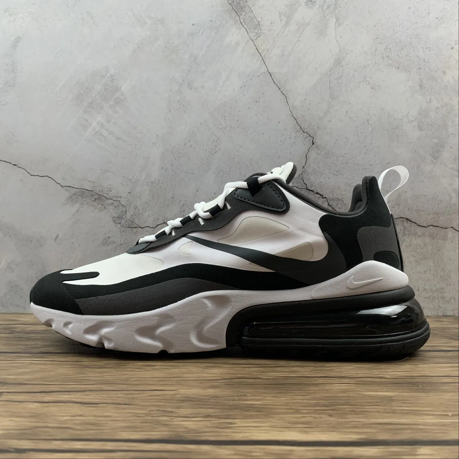 suitable for kids Air Max 270 React SE Black White Dk Grey CJ0619-008
