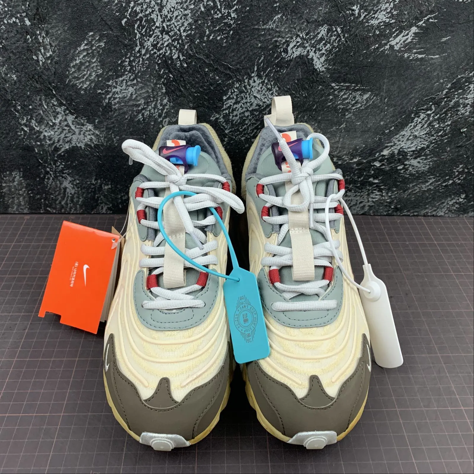 Air Max 270 CACTUS TRAILS Light Cream Starish CT2864-200 Casual Shoes