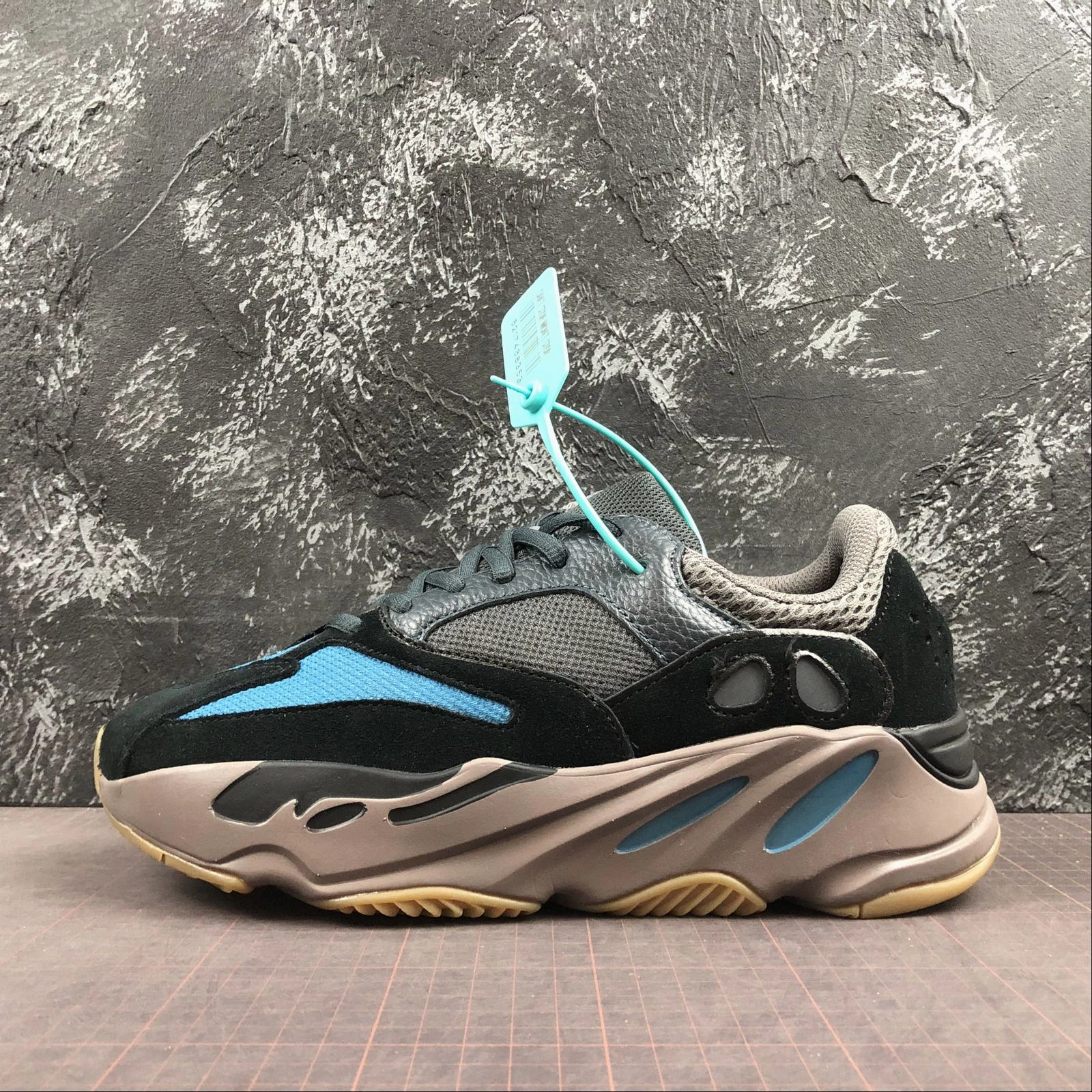 Adidas Yeezy Boost 700 Blue Sky EE9616 running for energy boost
