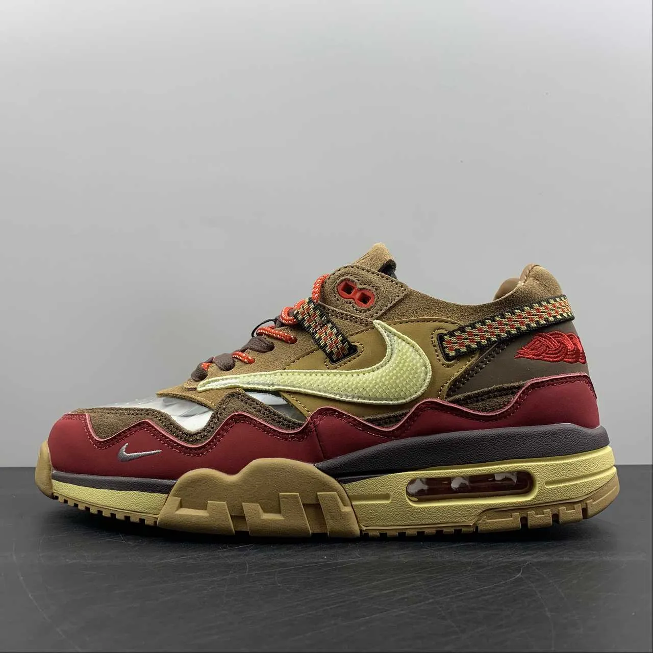 casual - sneakers odor - control - technology - shoes Clot x Air Max 1 Kiss of Death CHA Rocky Tan Sport Red DD1870-200
