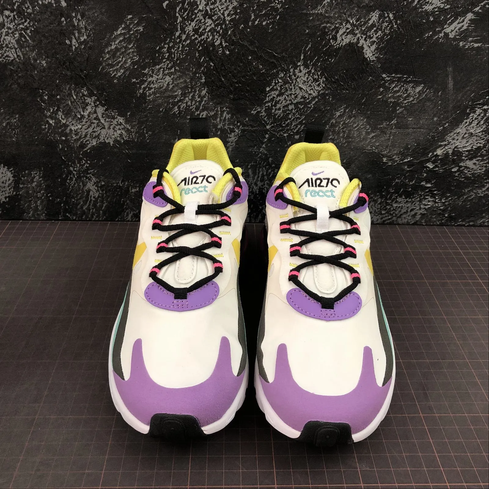 Air Max 270 React (GS) White Dynamic Yellow-Black BQ0103-101 Impact Zone