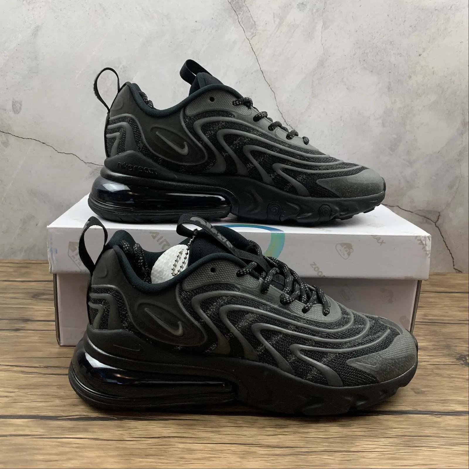 cushioned - footbed shoes minimalist - style shoes Air Max 270V3 Black Tech All Black Noctilucent CD0118-200