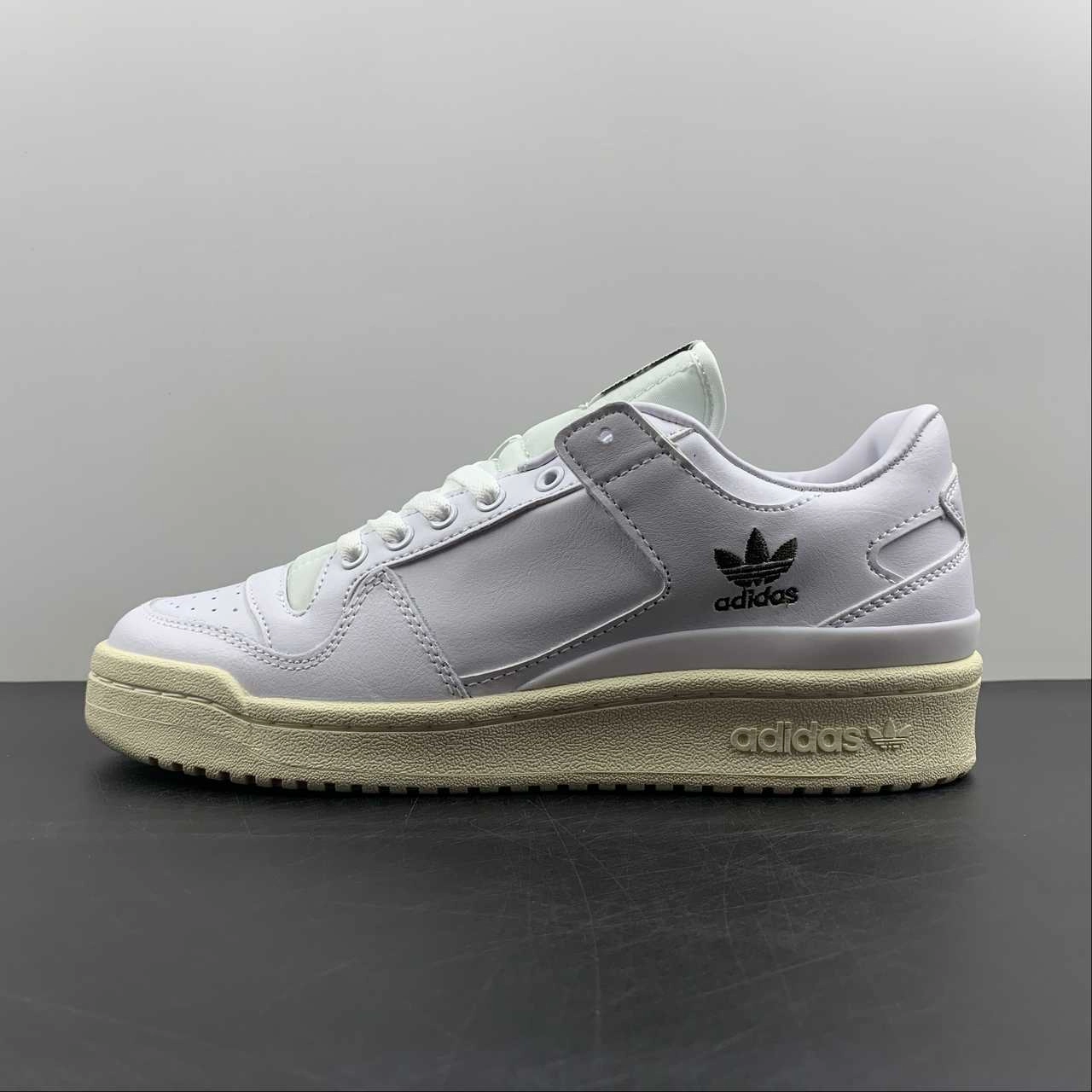 Layered Midsole Construction Adidas Forum 84 Low ADV White Khaki