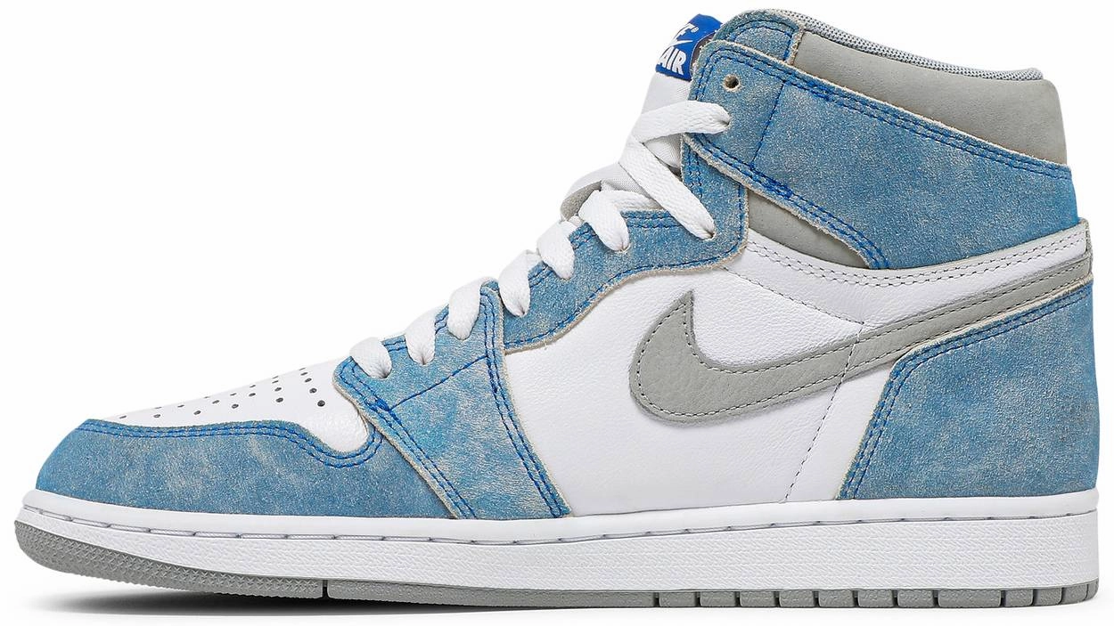 Nike Jordan 1 High Hyper Royal Balanced weight