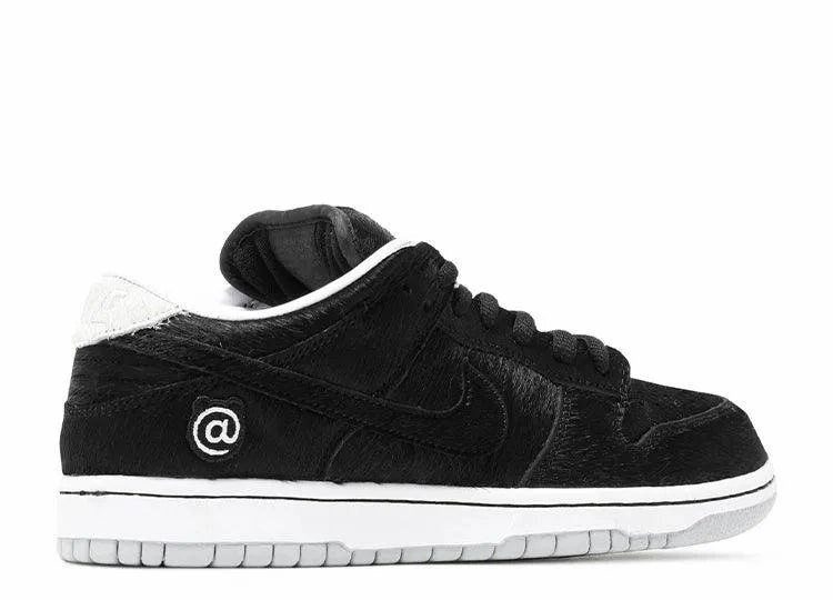Style Ready Comfortable Flex Nike SB Dunk Low Medicom