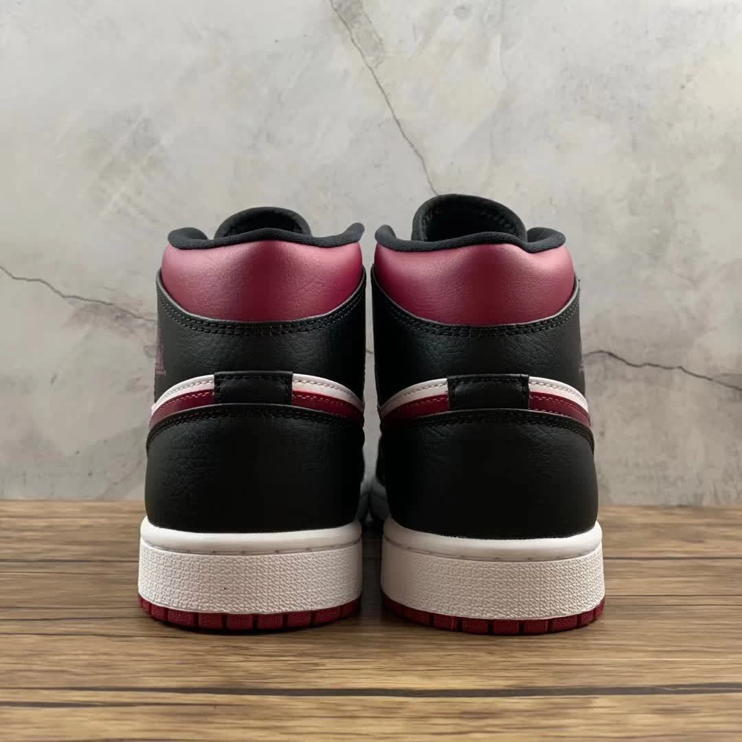 Air Jordan 1 Mid ??Noble Red?? 554724-066 Trail Style