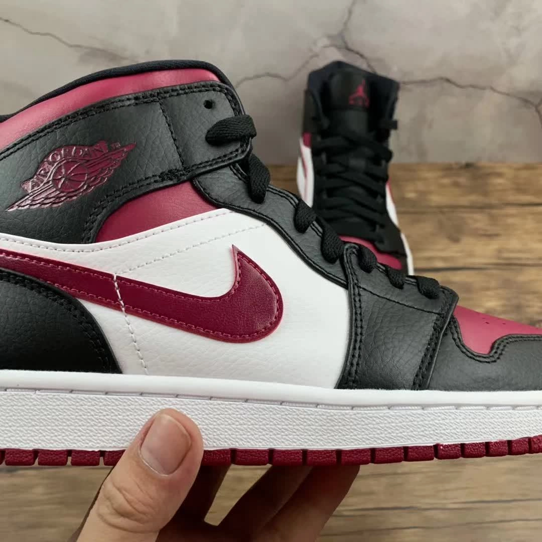 Air Jordan 1 Mid ??Noble Red?? 554724-066 Mesh Lining