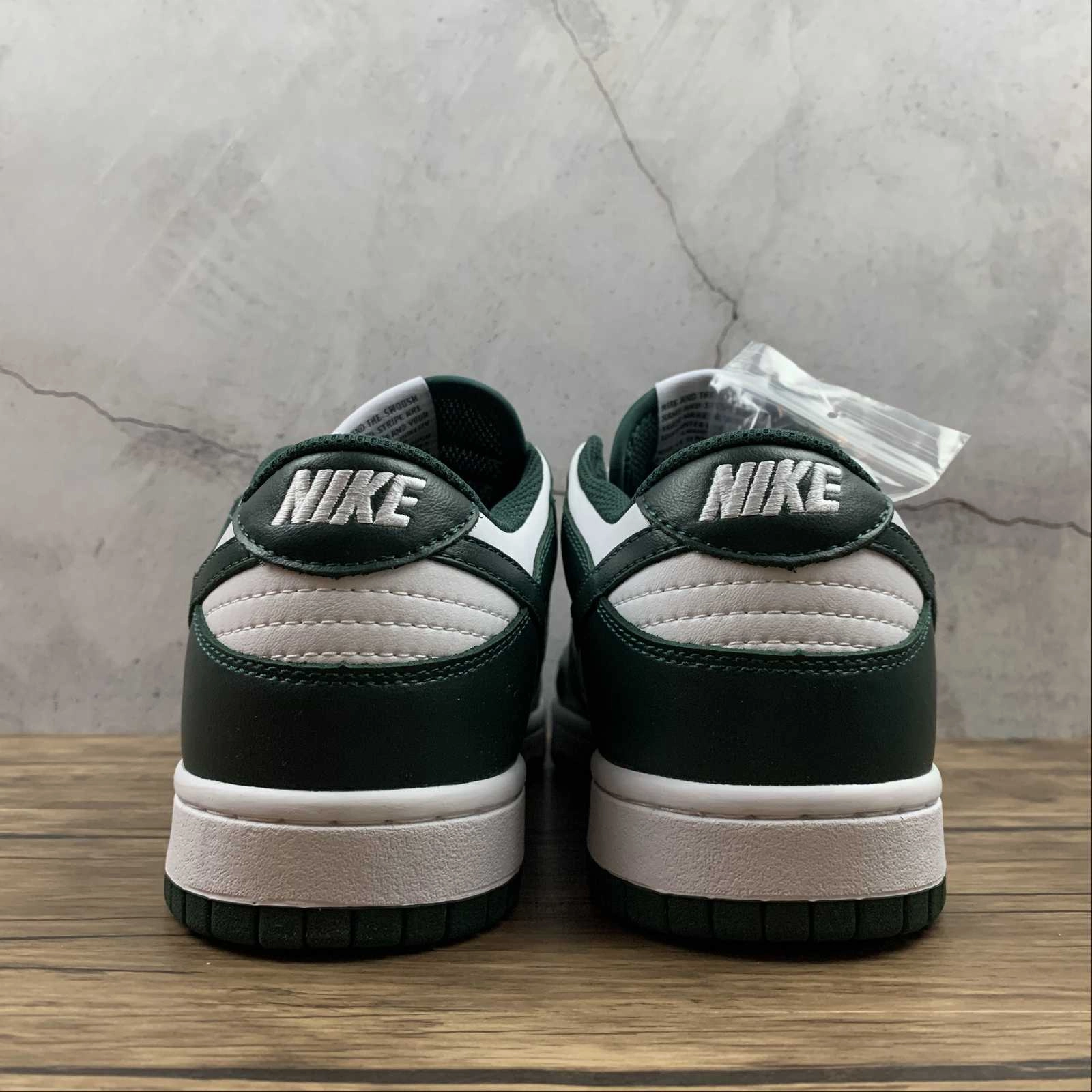 Modern Walk Minimalist Design SB Dunk Low PRM Army Green White CW1590-102