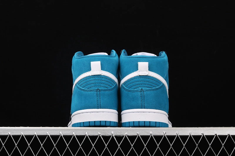 Dunk High Pro SB Black White Blue Deep Gym Performance