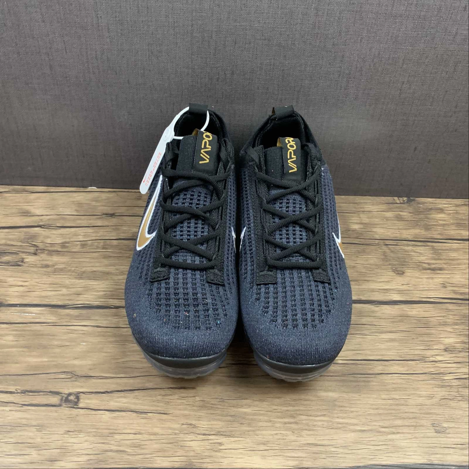 Non Irritating Seams Air VaporMax 2021 FK Black Gold DC4113-003