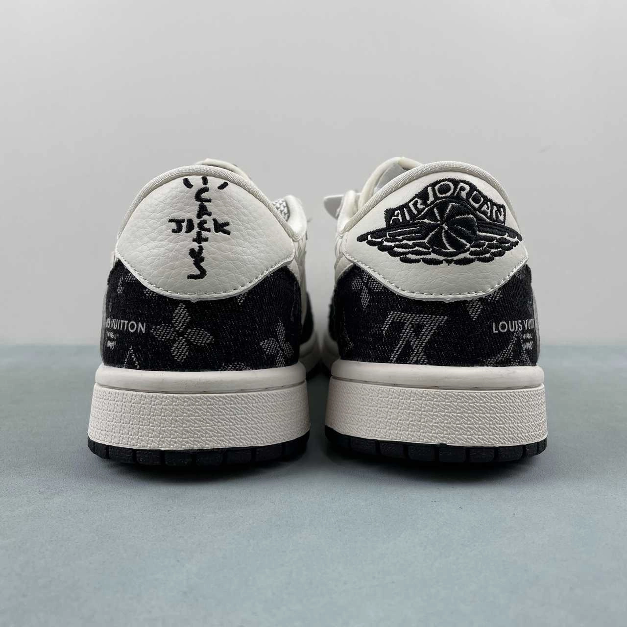 Running support Fragment Design x Travis Scott x Air Jordan 1 Low OG SP LV Off White Black SJ2068-008