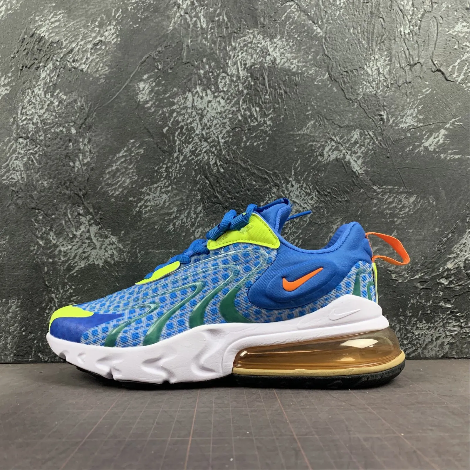 QuickDrying Award-winning Air Max 270 React Royal CD6870-401