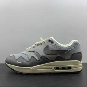 Patta x Air Max 1 Dark Grey White DH1348-011 Functional utility short - term use shoe convenience