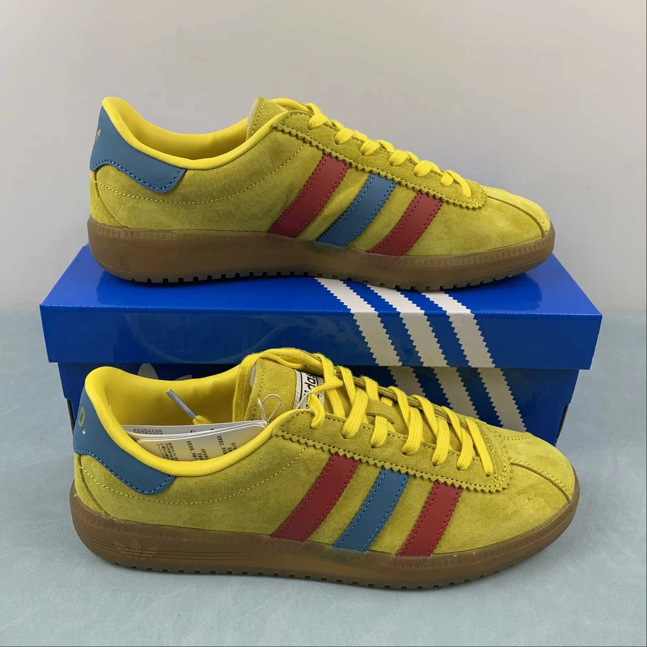 Adidas Bermuda END. Bauhaus Team Yellow Gum HP9393 biomechanical running shoes weekend warriors