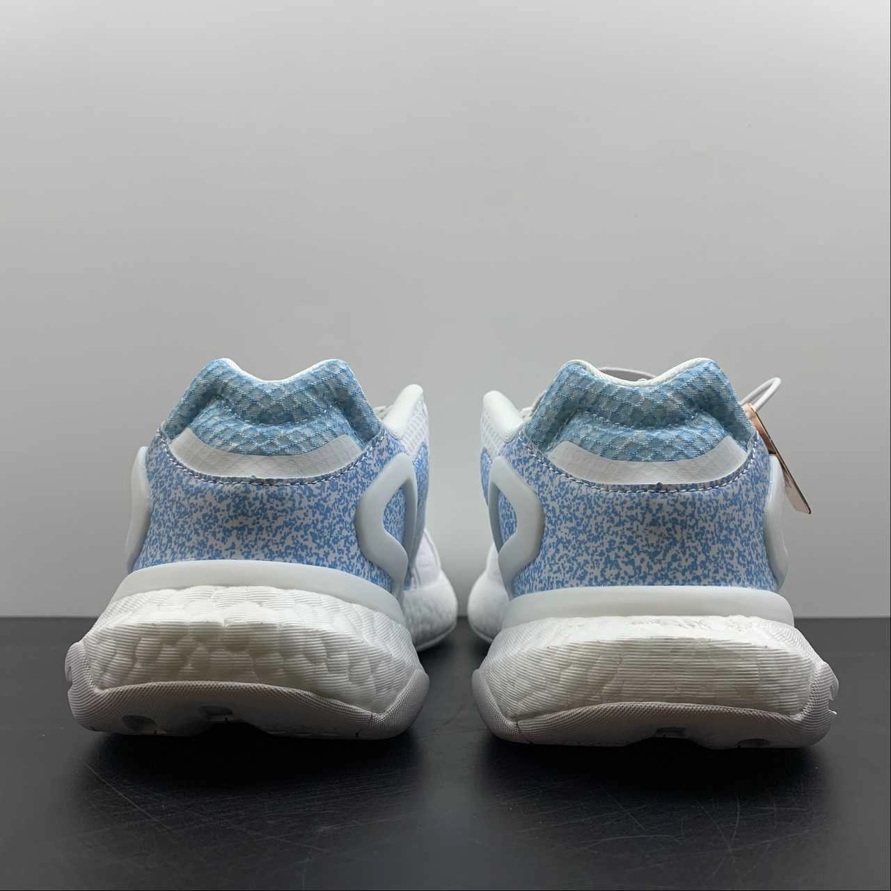 sustainable - feature shoes Training Run Adidas Day Jogger Boost White Green Blue FX6165