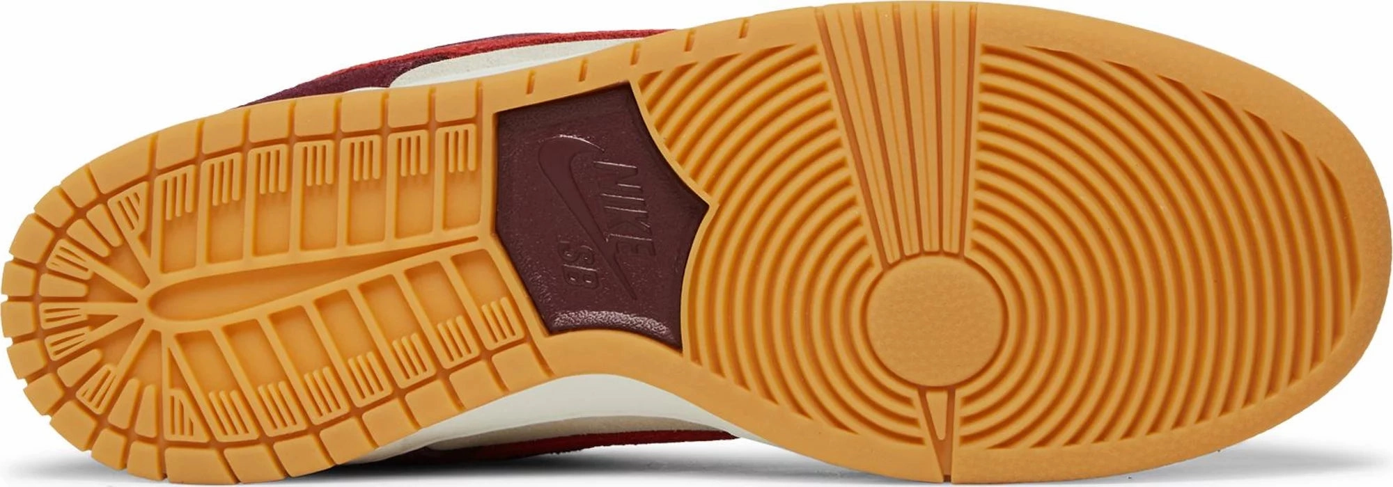 Nike Dunk Low SB Skate Like a Girl W Maximum Cushioning Walking Sessions