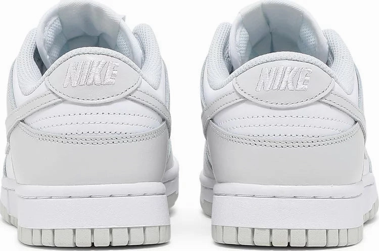 Nike Dunk Low Photon Dust W Loose Fit