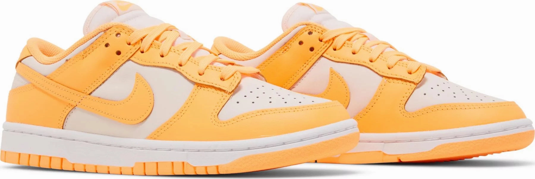 Contoured Sole Nike Dunk Low Peach Cream W