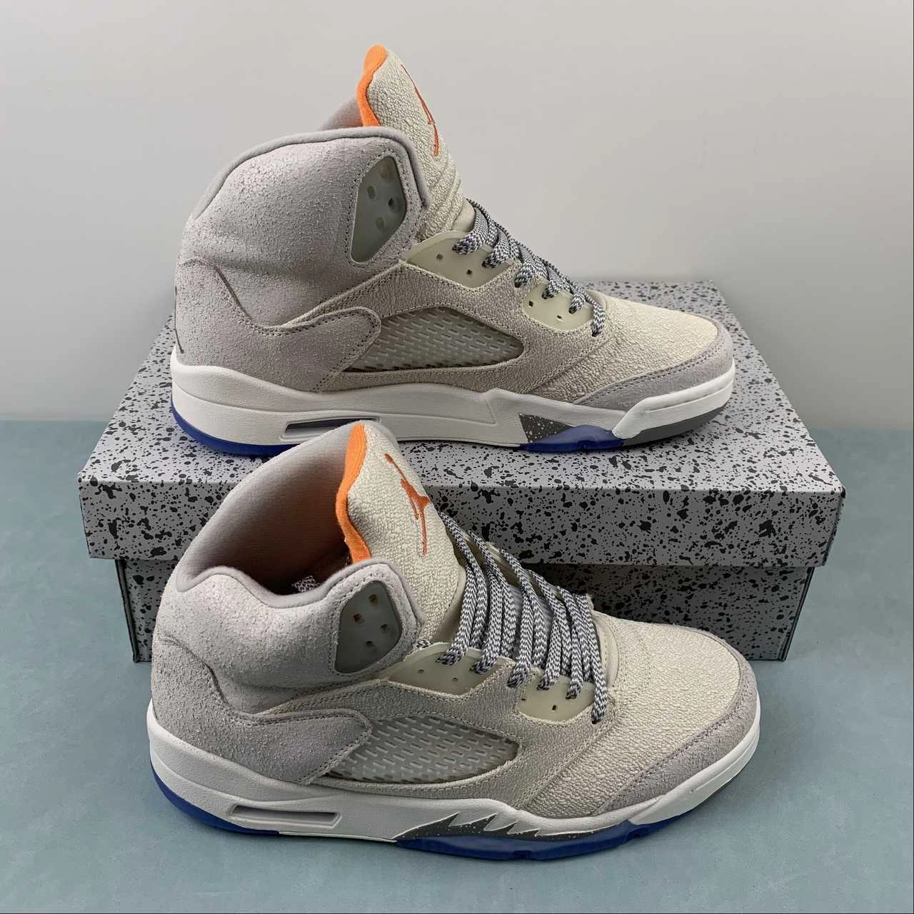 Air Jordan 5 Retro SE Craft Light Orewood Brown Safety Orange Flat Pewter Sail FD9222-180 Relaxed Fit