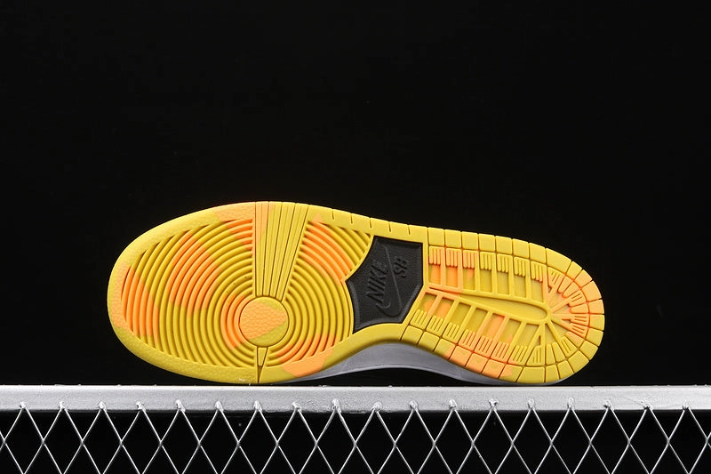 No-Slip Grip Dunk High Pro SB  Black Black-White-Laser Orange 305050-034