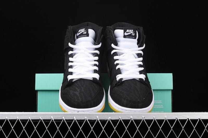 Dunk High Pro SB  Black Black-White-Laser Orange 305050-034 Freedom Move Hybrid style