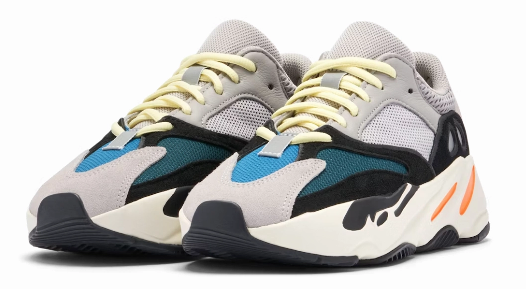 YEEZY 700 WAVERUNNER Plush Cushion
