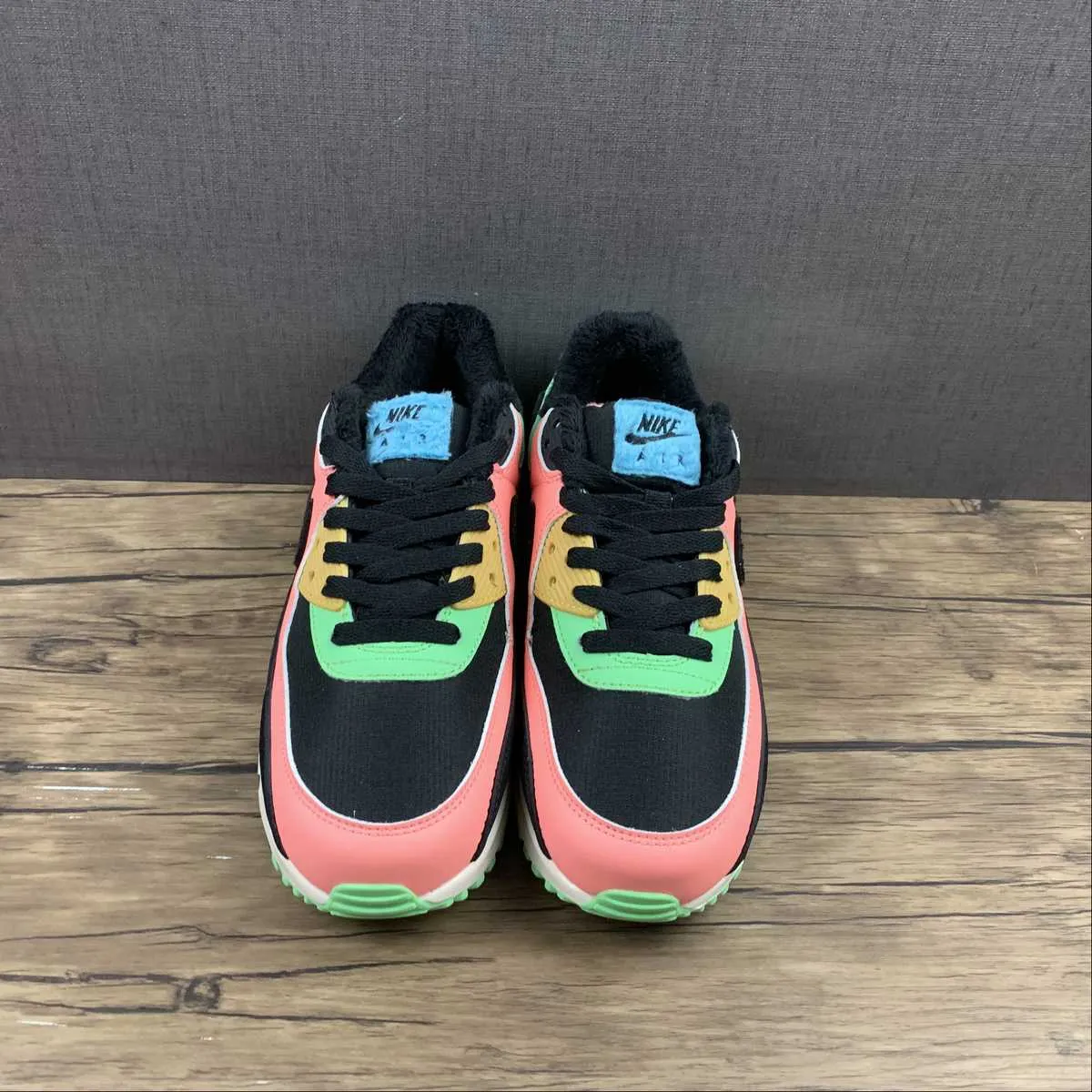 Comfort - enhanced Breath Flow Air Max 90 Fur multicolor CT1891-600