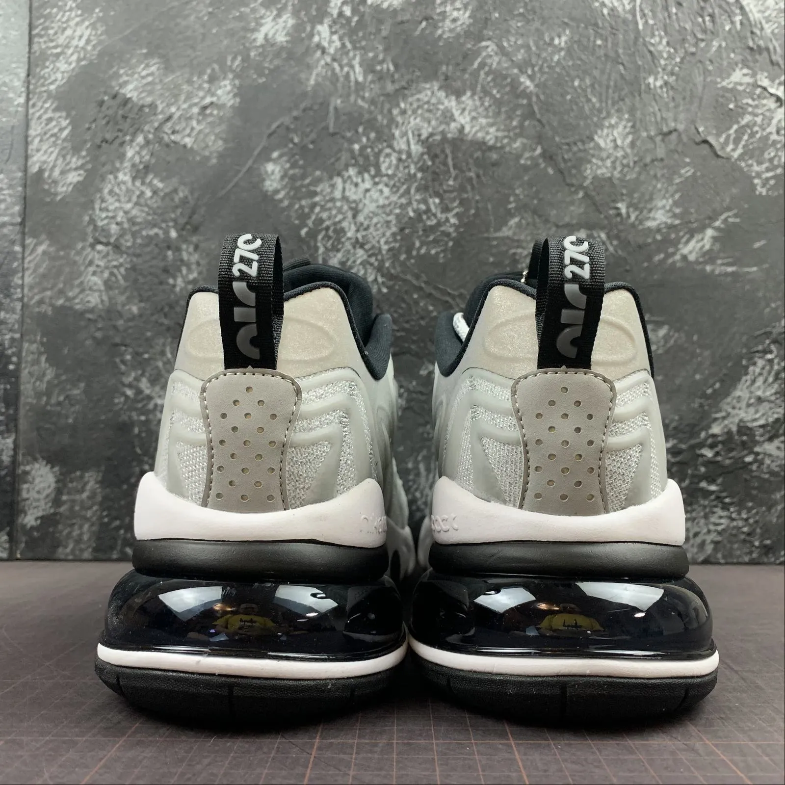 Air Max 270V3 Black Tech Silver Black Noctilucent CD0118-500 Padded Multi   Purpose