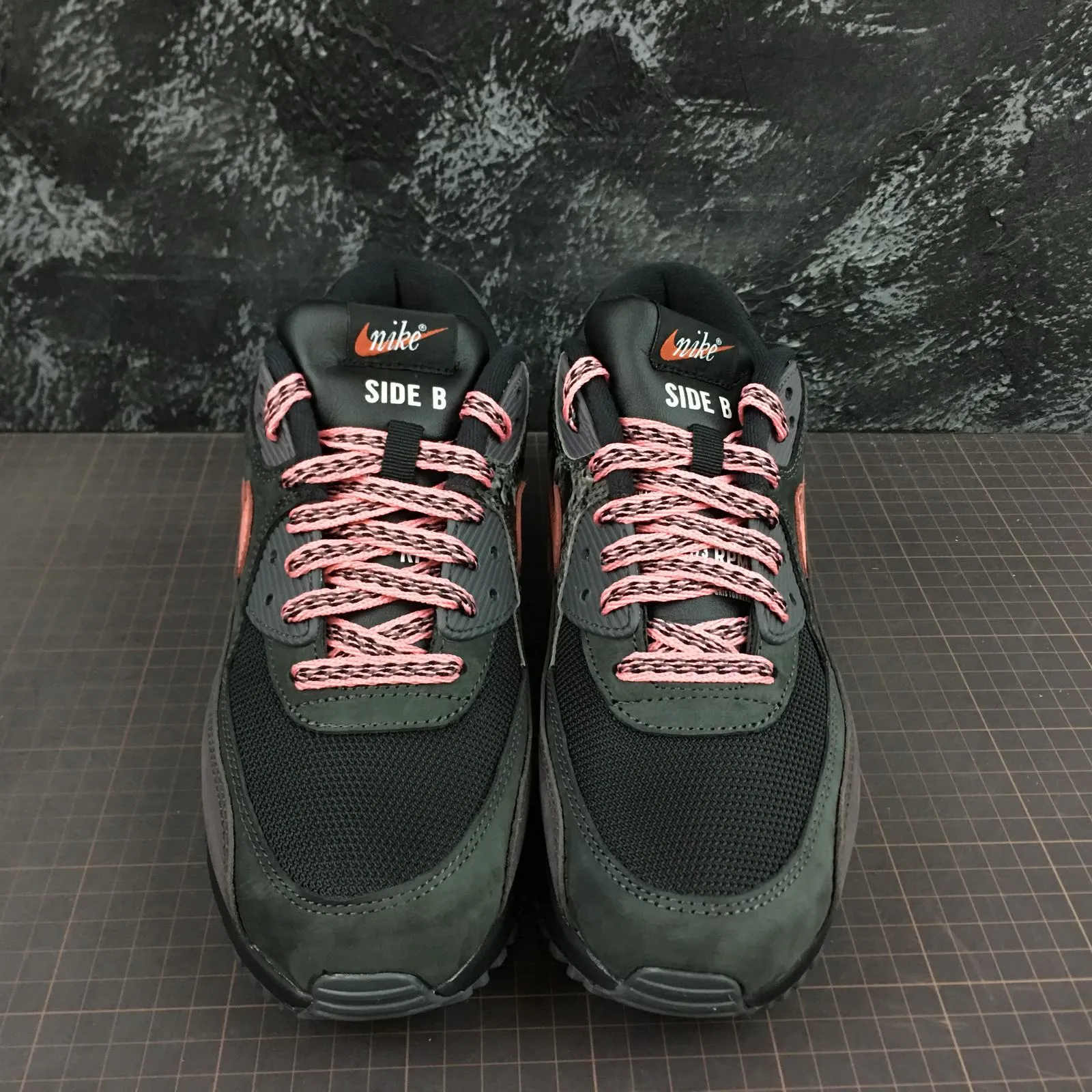 Comfort Zone style shoes Air Max 90 PRM Side B Sunblush Black Gray Thunder CI6394-001