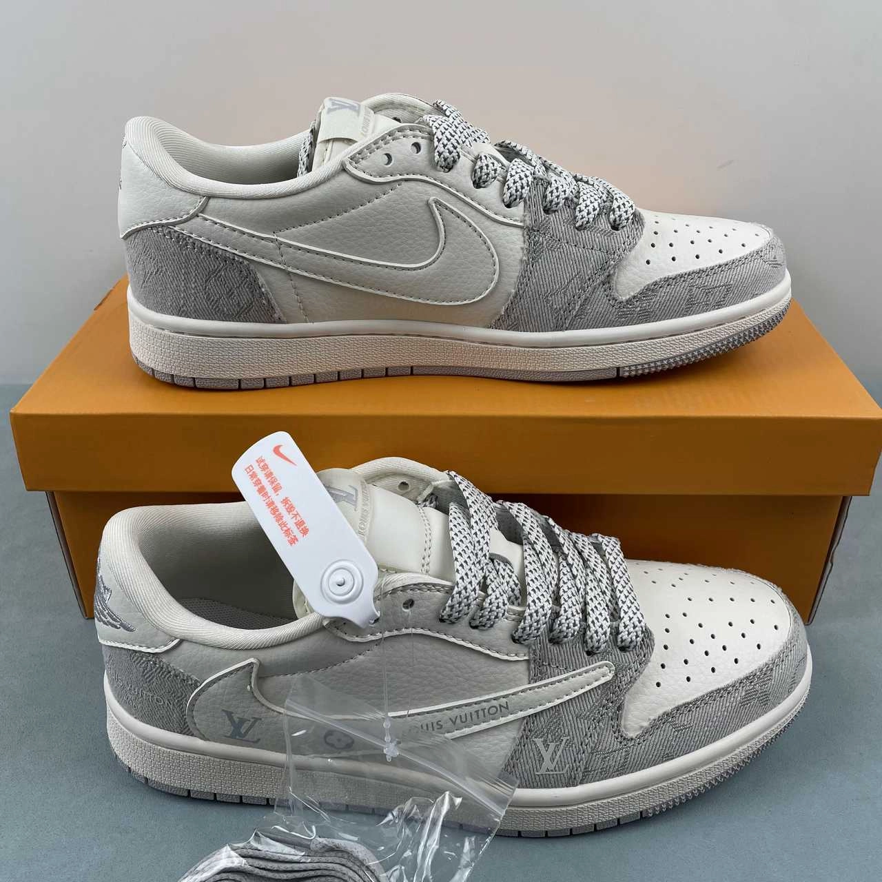 Fragment Design xTravis Scott x Air Jordan 1 Low OG SP LV Beige Light Gray LJ5188-004 Smooth Balance Compression Molded Lightness