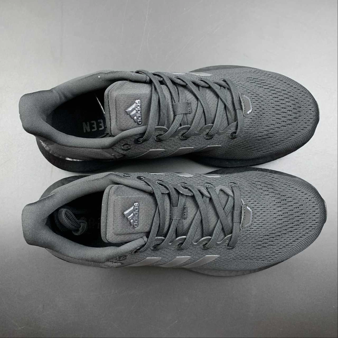 Comfortable Foot Arch low - top footwear Adidas PureBoost 21 Black