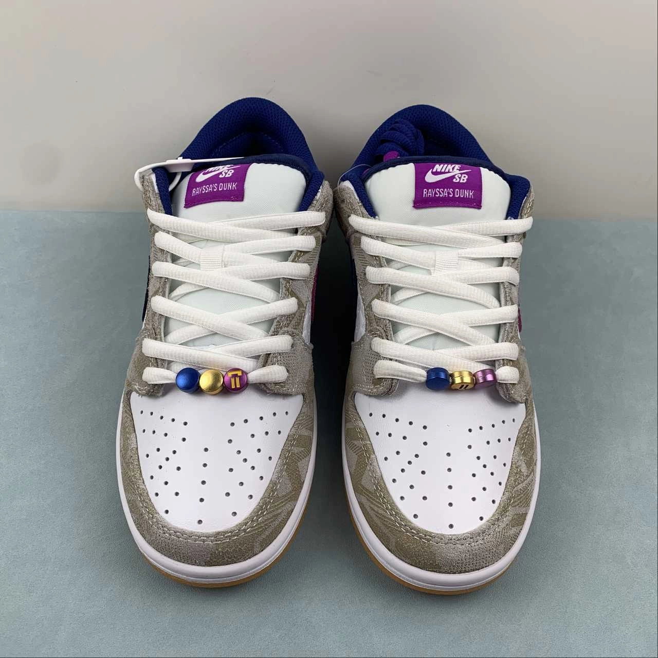 Ankle Lock Technology Rayssa Leal x SB Dunk Low Pure Platinum Deep Royal Blue Vivid Purple FZ5251-001