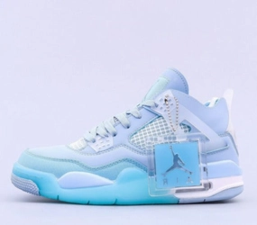 Padded look Air Jordan 4 Retro x Off White Light Blue CN1084-200