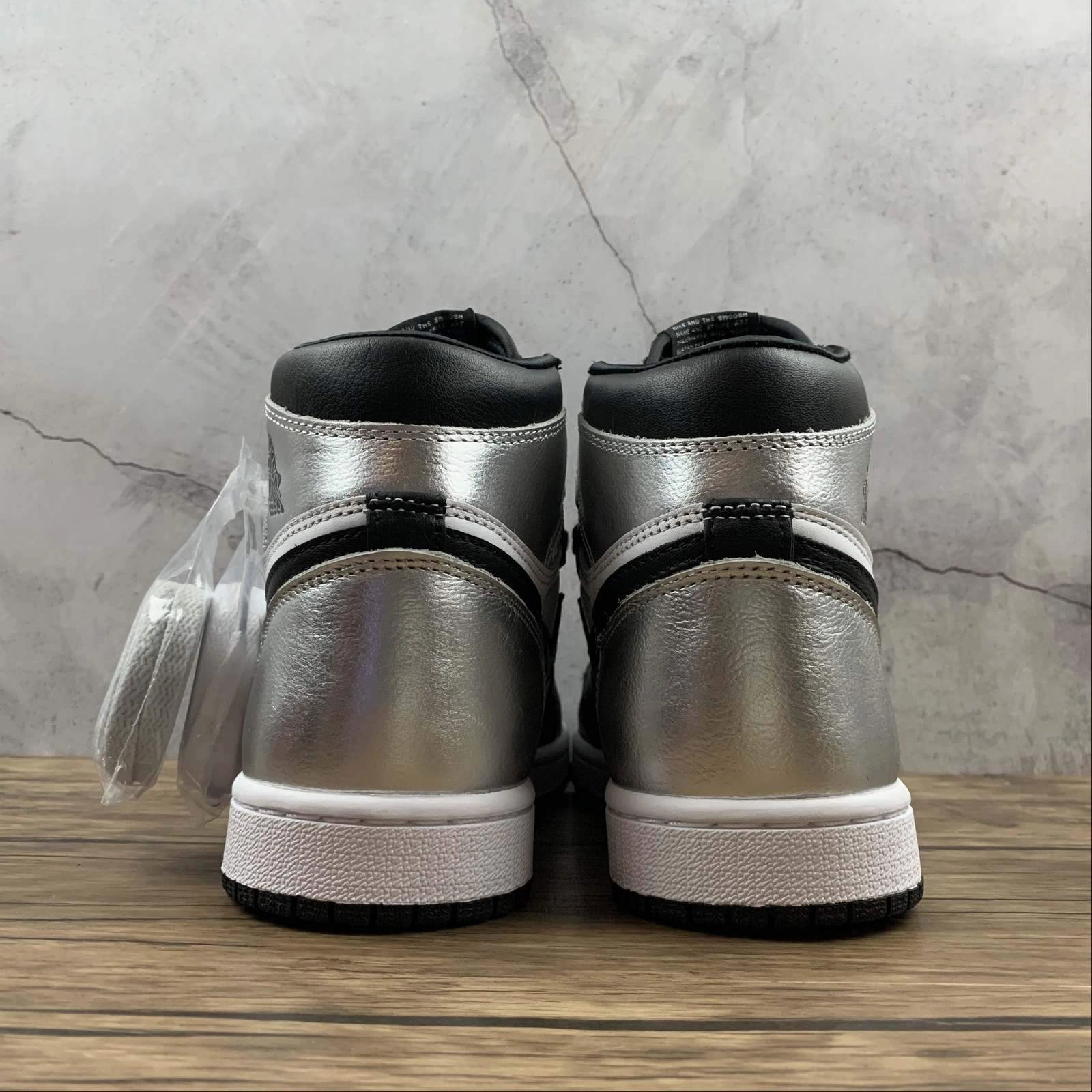 Multi Density Air jordan 1 High OG Metallic Silver Black-White (2021) CD0461-001