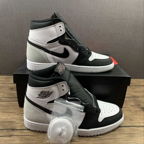 Air Jordan 1 Retro High OG Black White Grey (2021) 555088-108 Sports use