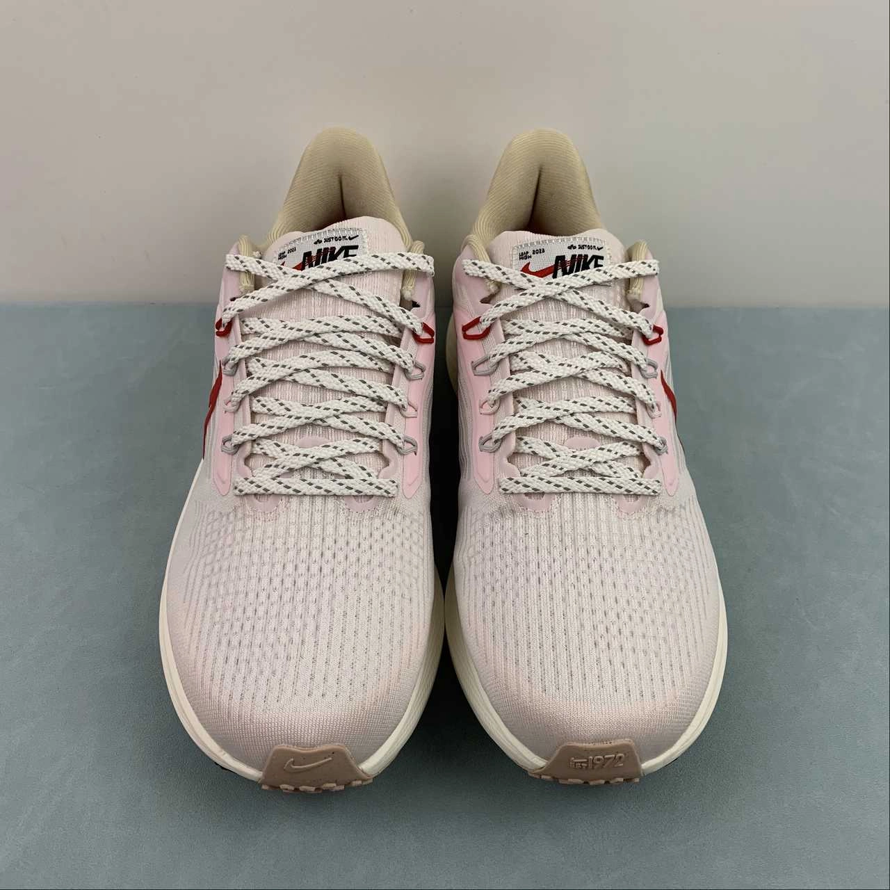 Air Zoom Pegasus 39 Lunar New Year Sail Ivory Red FD4344 Sweat Training