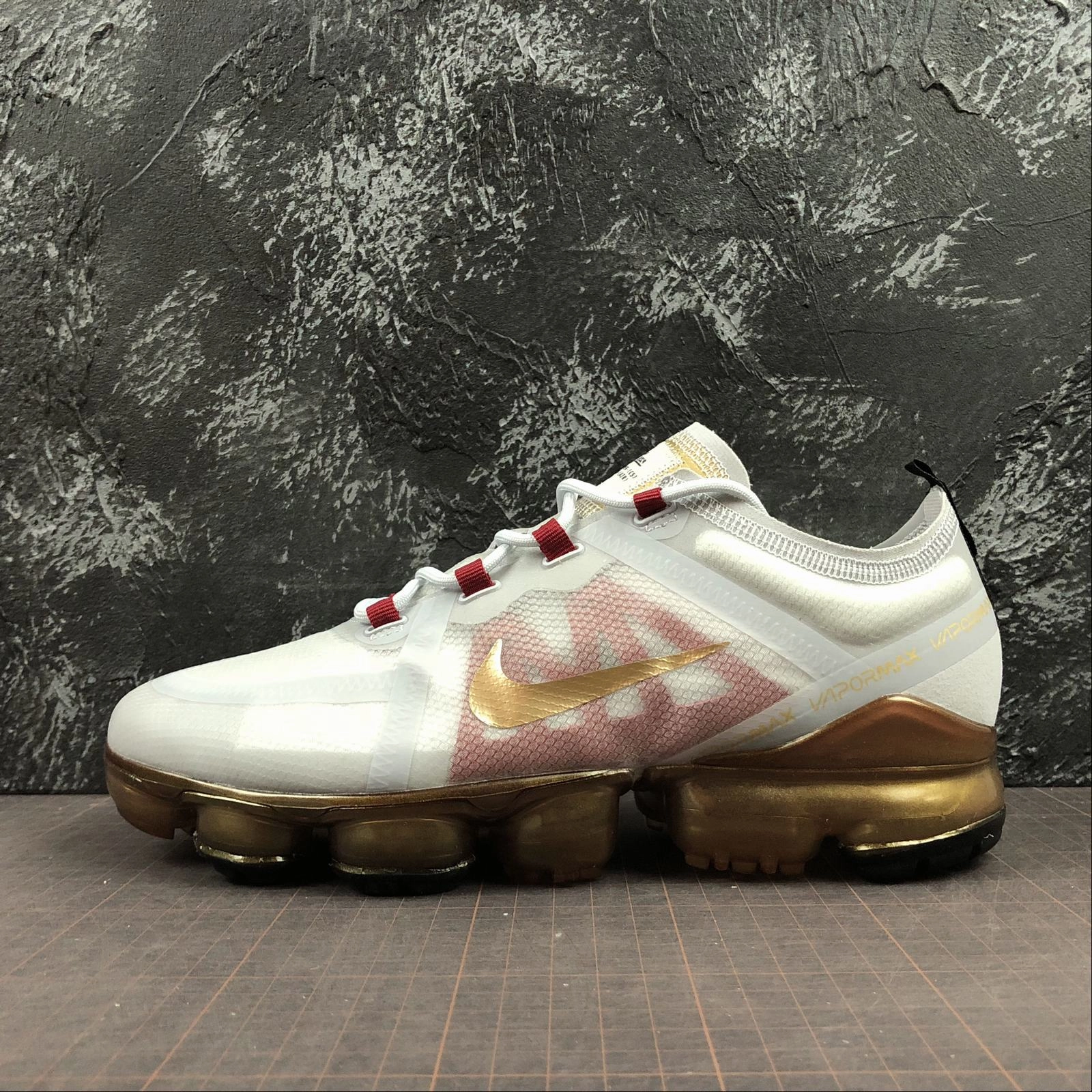 Air VaporMax 2019 Chinese New Year 2019 Pure Platinum BQ7038-001 Breathable Lining