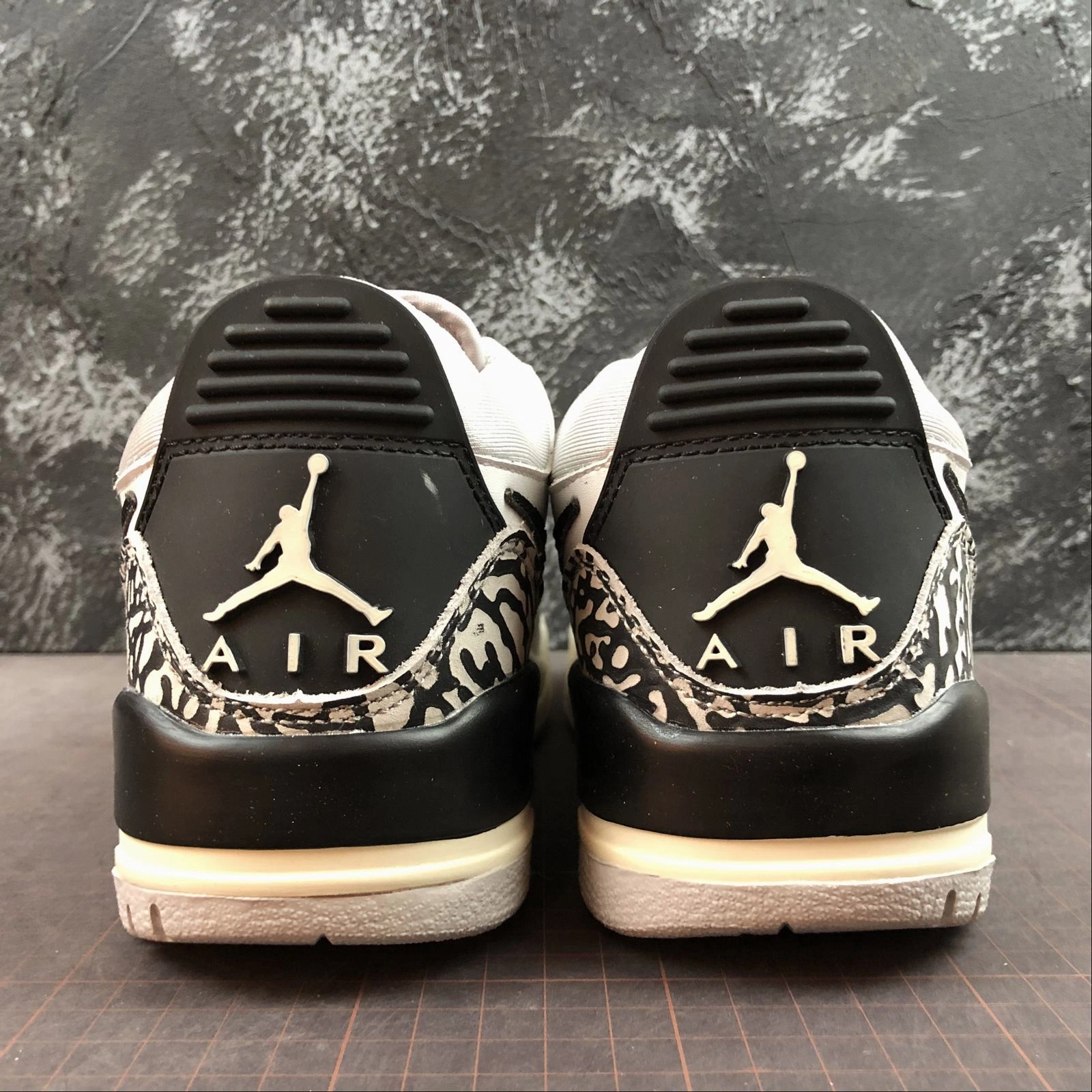 Proprioceptive Design High Performance Flex Air Jordan Legacy 312 Low Summit White Fire Red CD9054-101