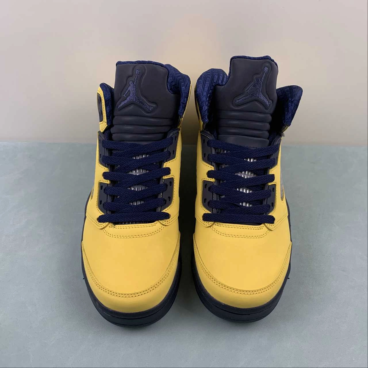 Air Jordan 5 Retro SE Amarillo College CQ9541-704 Dynamic Motion Flex