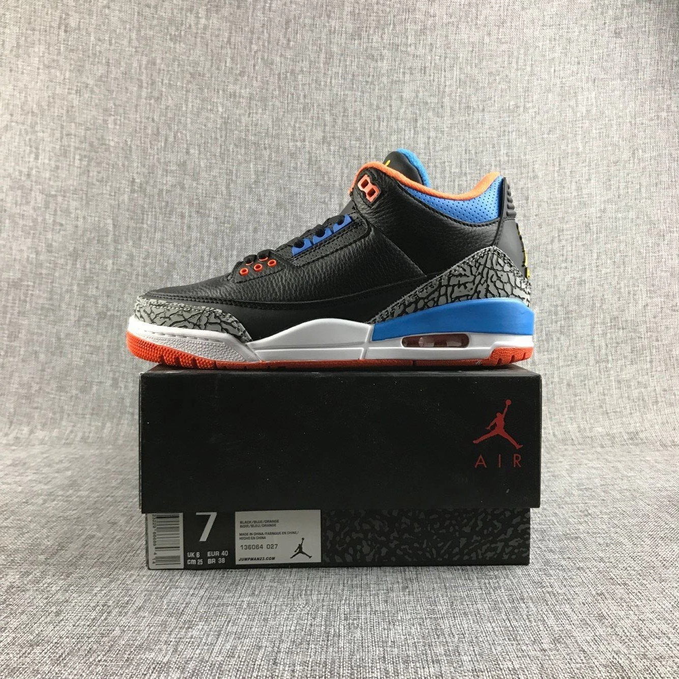 Air Jordan 3 Retro OKC Knicks 136064-027 Fashionable Step