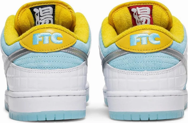 Eco Choice hook and loop closure Nike Dunk Low SB FTC Lagoon Pulse