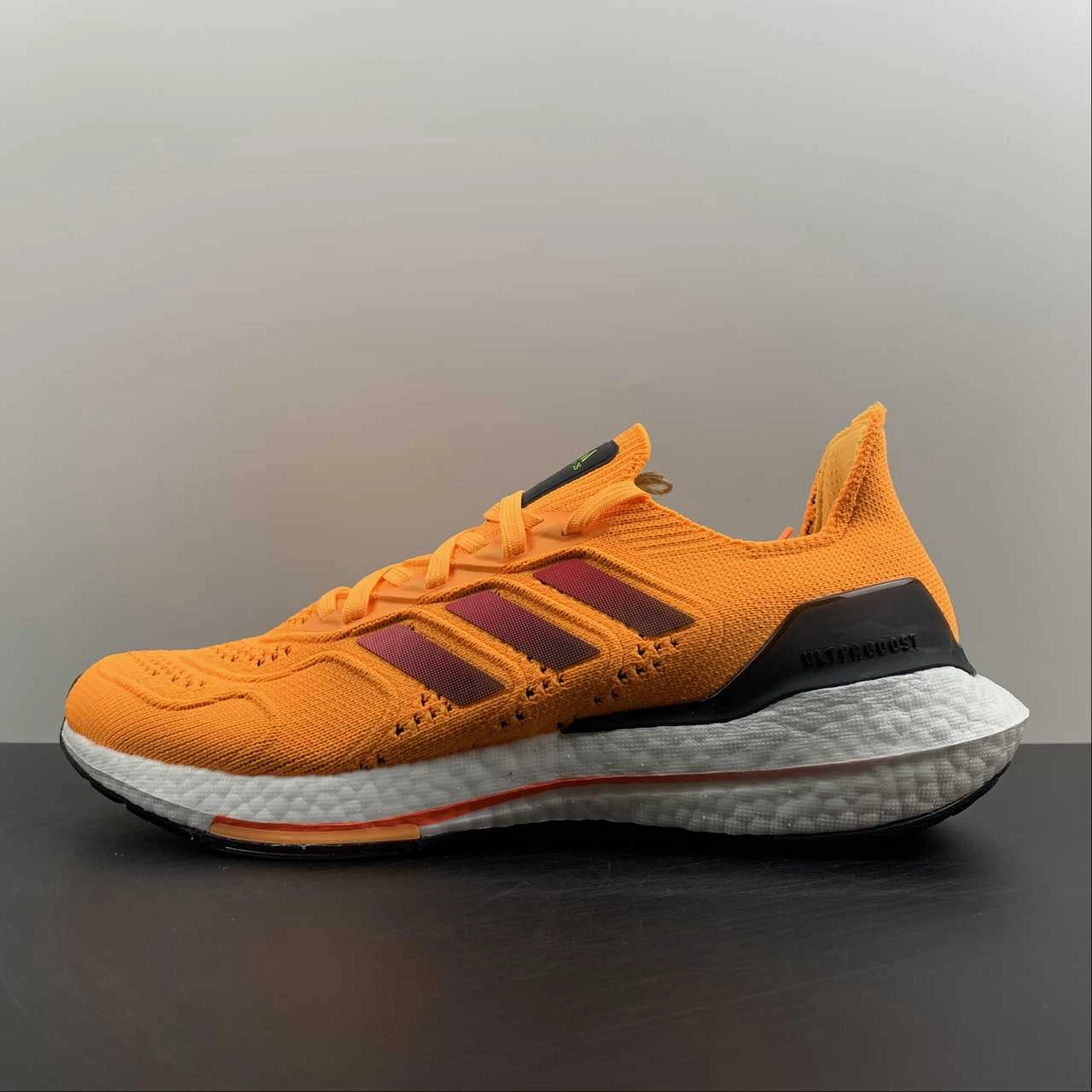 Adidas UltraBoost 22 Orange Black GX8038 Versatile Look Shock Diffusing Midsole