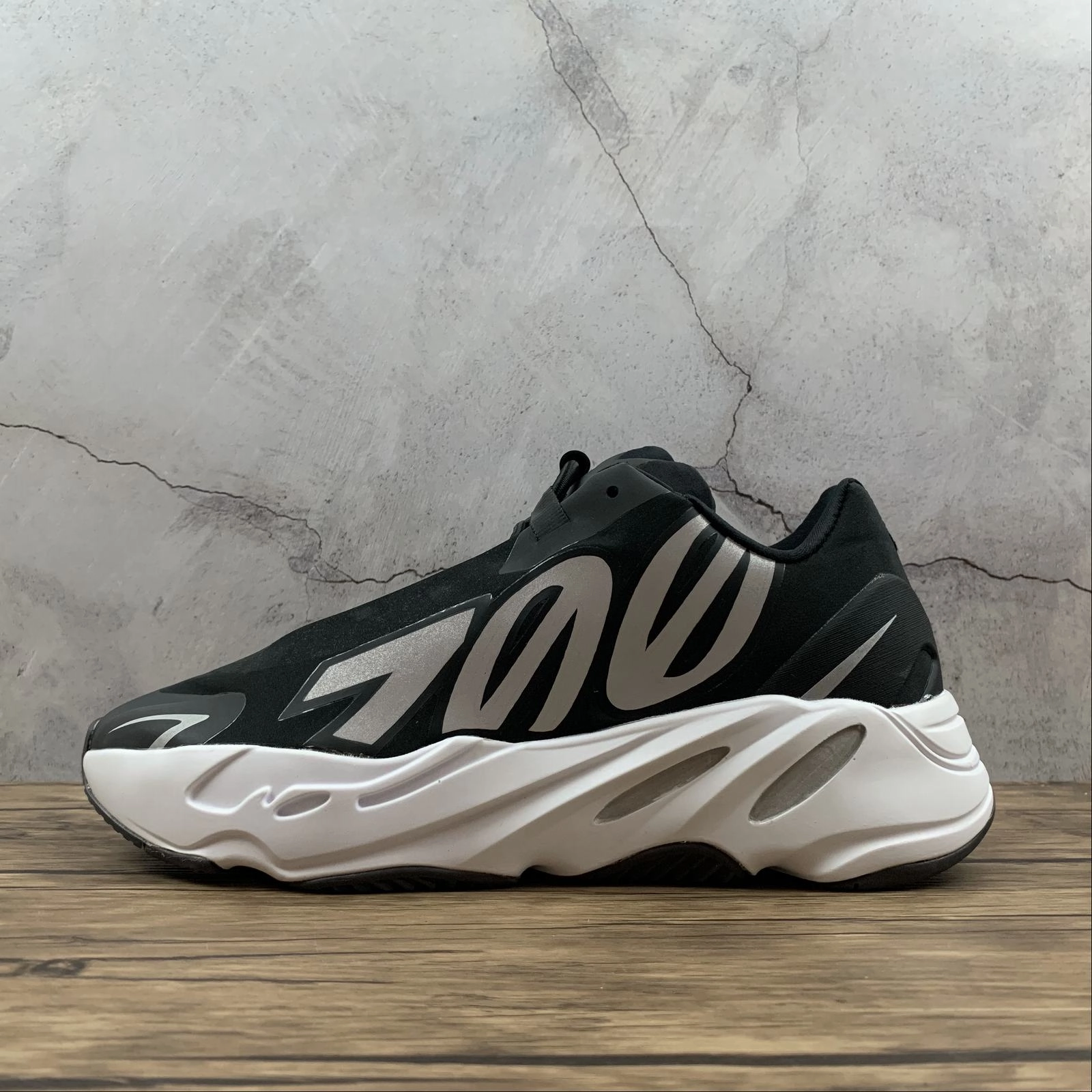 responsive running shoes daily user Adidas Yeezy Boost 700 MNVN Black White FV4445