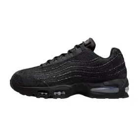 Nike x Levi's Air Max 95 OG - Black obsession running in neutral colors